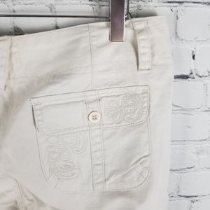 AMI SANZURI | off white cargo embroidered shorts